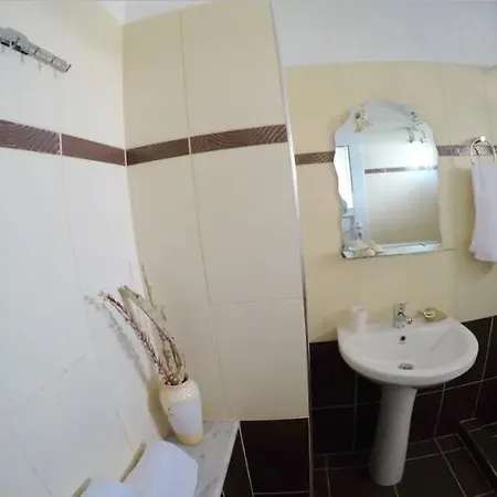 ★ Meniko's House ★ Cozy Nest Apartament *