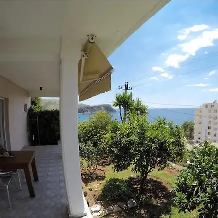★ Meniko's House ★ Cozy Nest Himare