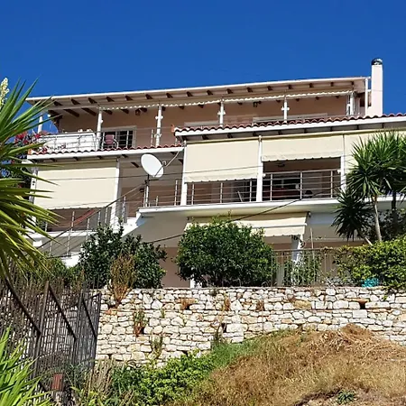 ★ Meniko's House ★ Cozy Nest * Himara